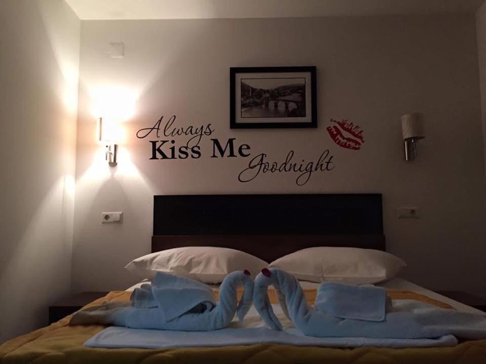 Hotel Oaza Konjic Ngoại thất bức ảnh