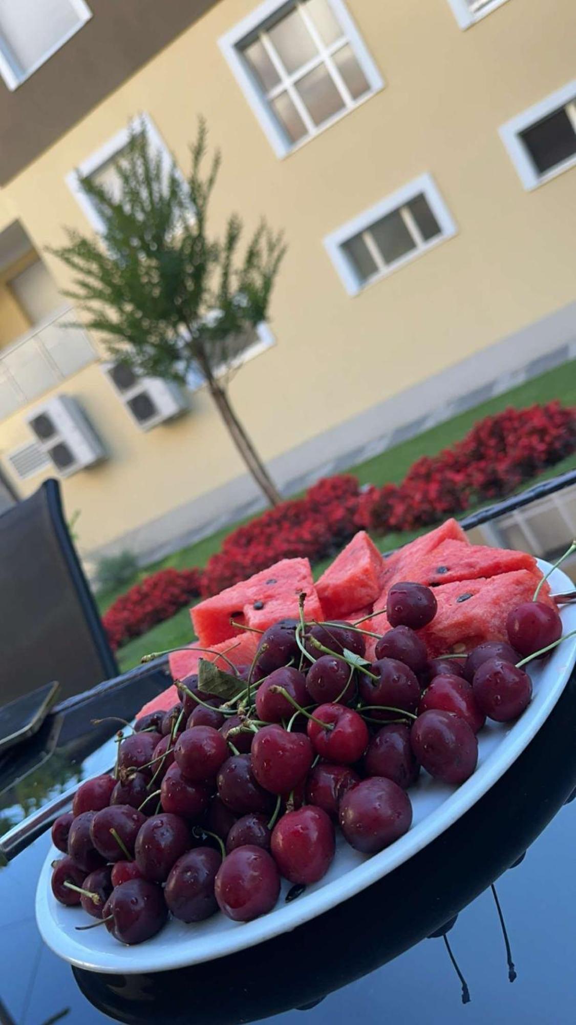 Hotel Oaza Konjic Ngoại thất bức ảnh